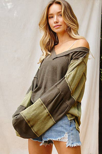 Boho Embroidered Poncho with sleeves (Black)